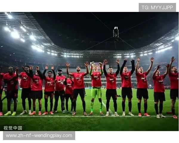 德甲球队合照调色:如何利用调色技巧提升球队合照效果 德甲球队合照调色:如何利用调色技巧提升球队合照效果